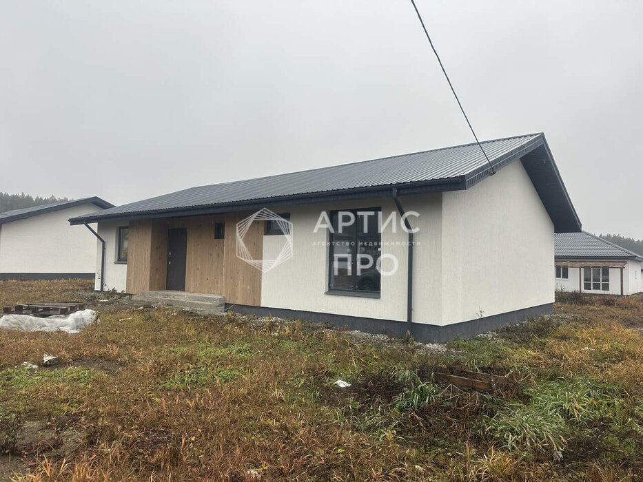 д. Ключи (г.о. Сысертский), ул. Дальняя, 50 (городской округ Сысертский) - фото дома (1)