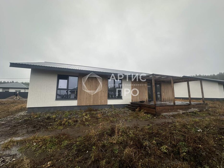 д. Ключи (г.о. Сысертский), ул. Дальняя, 50 (городской округ Сысертский) - фото дома (5)