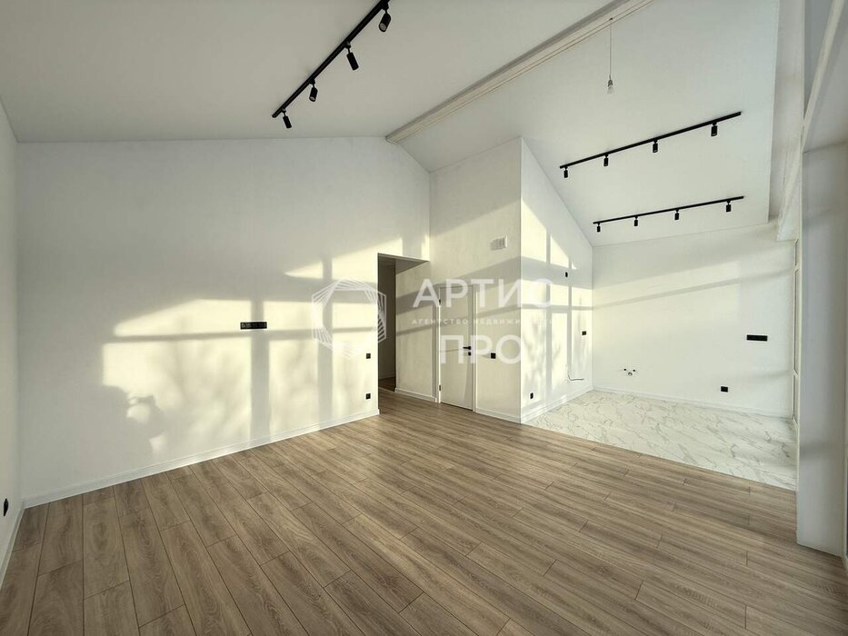 к.п. Зеленые кварталы, ул. Можжевеловая, 4 (городской округ Белоярский, п. Рассоха) - фото дома (5)