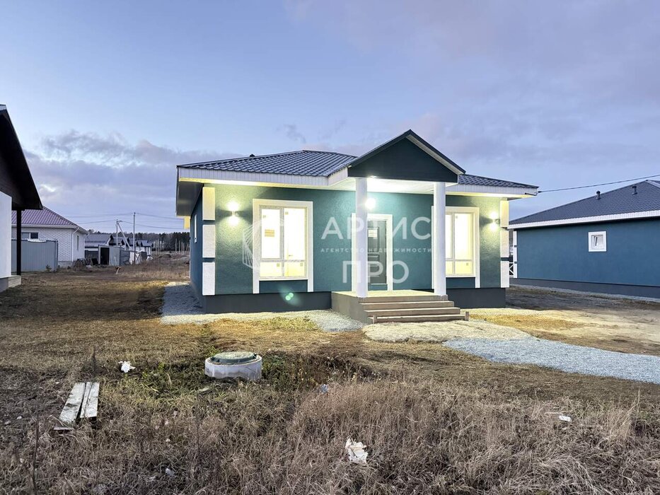 п. Прохладный, ул. Сосновая, 6 (городской округ Белоярский) - фото дома (4)