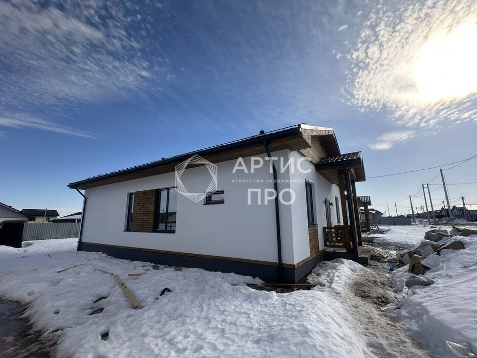 п. Прохладный, ул. Ягодная, 12 (городской округ Белоярский) - фото дома (3)