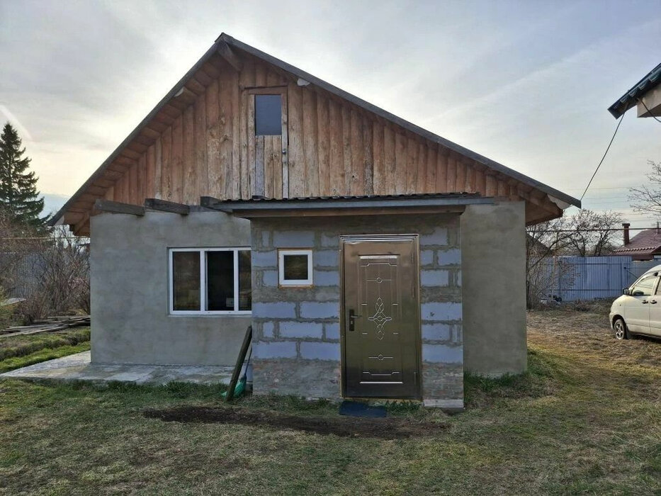 п. Монетный, ул. Рудничная, 9 (городской округ Березовский) - фото дома (3)