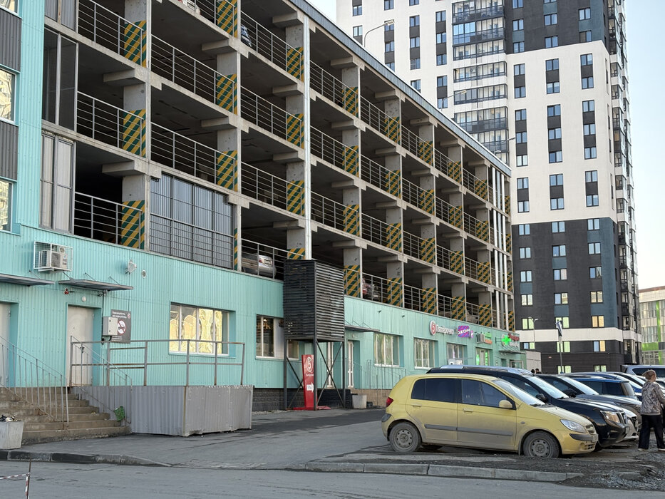 Екатеринбург, ул. Архитектора Белянкина, 34 - фото торговой площади (8)