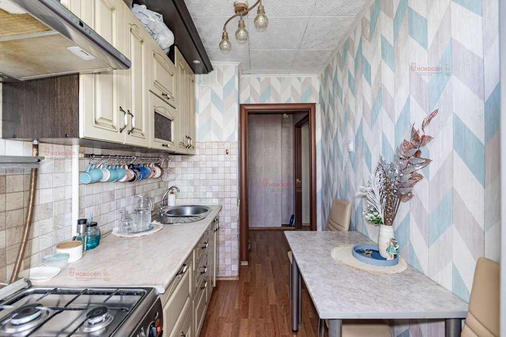 Екатеринбург, ул. Серафимы Дерябиной, 21 (Юго-Западный) - фото комнаты (3)