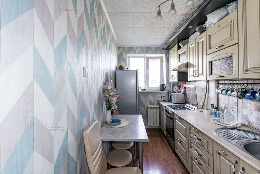 Екатеринбург, ул. Серафимы Дерябиной, 21 (Юго-Западный) - фото комнаты (4)