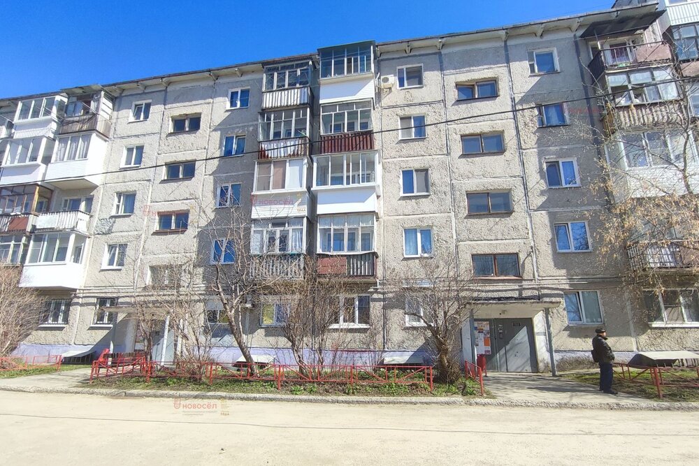 г. Первоуральск, ул. Космонавтов, 9 (городской округ Первоуральск) - фото комнаты (11)