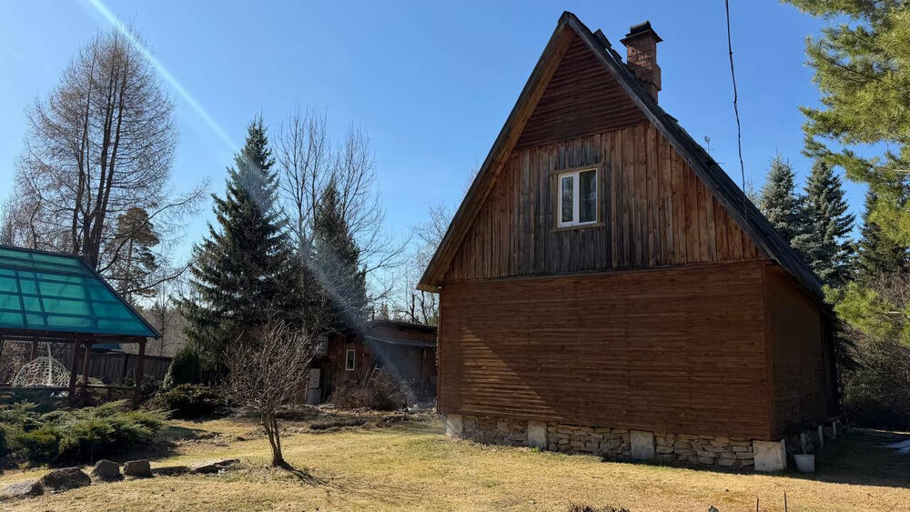 п. Зеленый дол, ул. Февральская, 4а (городской округ Березовский) - фото дома (2)