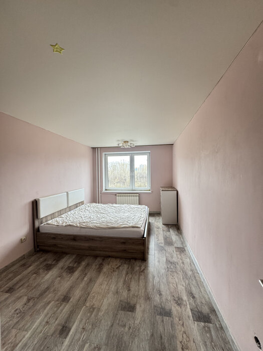 Екатеринбург, ул. Базовый, 48 (Автовокзал) - фото квартиры (1)