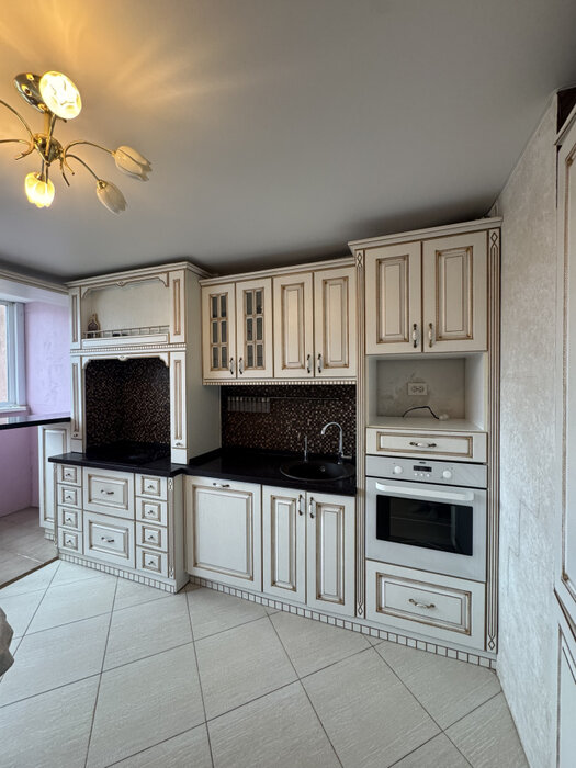 Екатеринбург, ул. Базовый, 48 (Автовокзал) - фото квартиры (7)