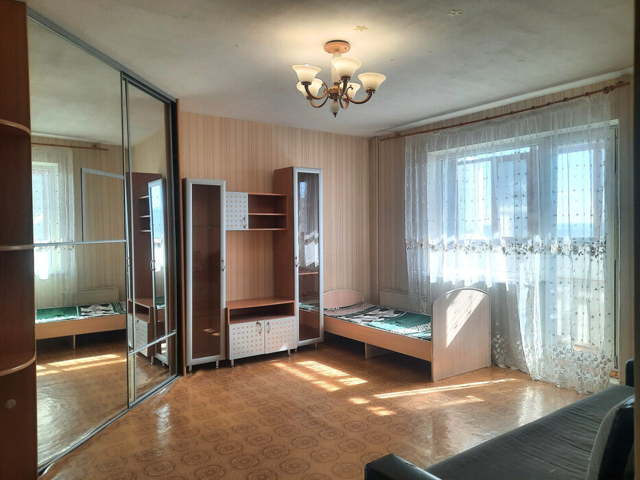 Екатеринбург, ул. Байкальская, 27 (Синие Камни) - фото квартиры (1)