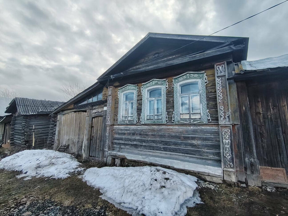 г. Нижние Серги, Нижнесергинский район, Пермское направление, 100, ул.50 лет Октября, 113 (Выберите район) - фото дома (1)