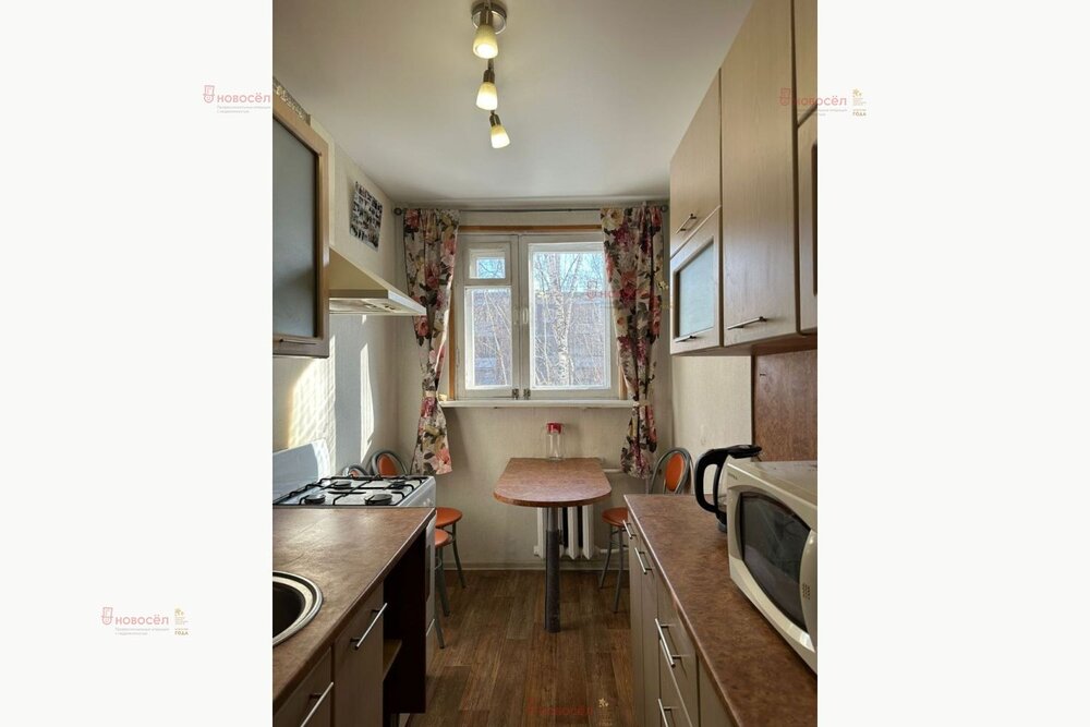 Екатеринбург, ул. Чайковского, 88/2 (Автовокзал) - фото квартиры (8)