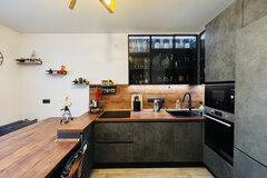 Екатеринбург, ул. Хрустальногорская, 93 (Широкая речка) - фото квартиры