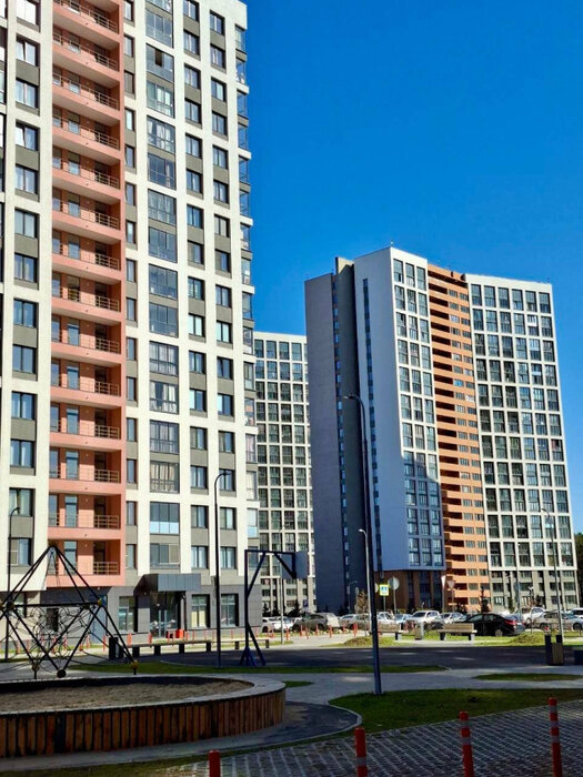 Екатеринбург, ул. микрорайон Светлый, 8 (Уктус) - фото квартиры (1)