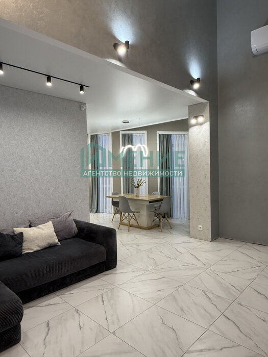 г. Ревда, ул. Спартака,   (городской округ Ревда) - фото коттеджа (5)