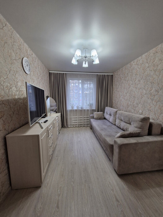 Екатеринбург, ул. Крестинского, 27 (Ботанический) - фото квартиры (1)