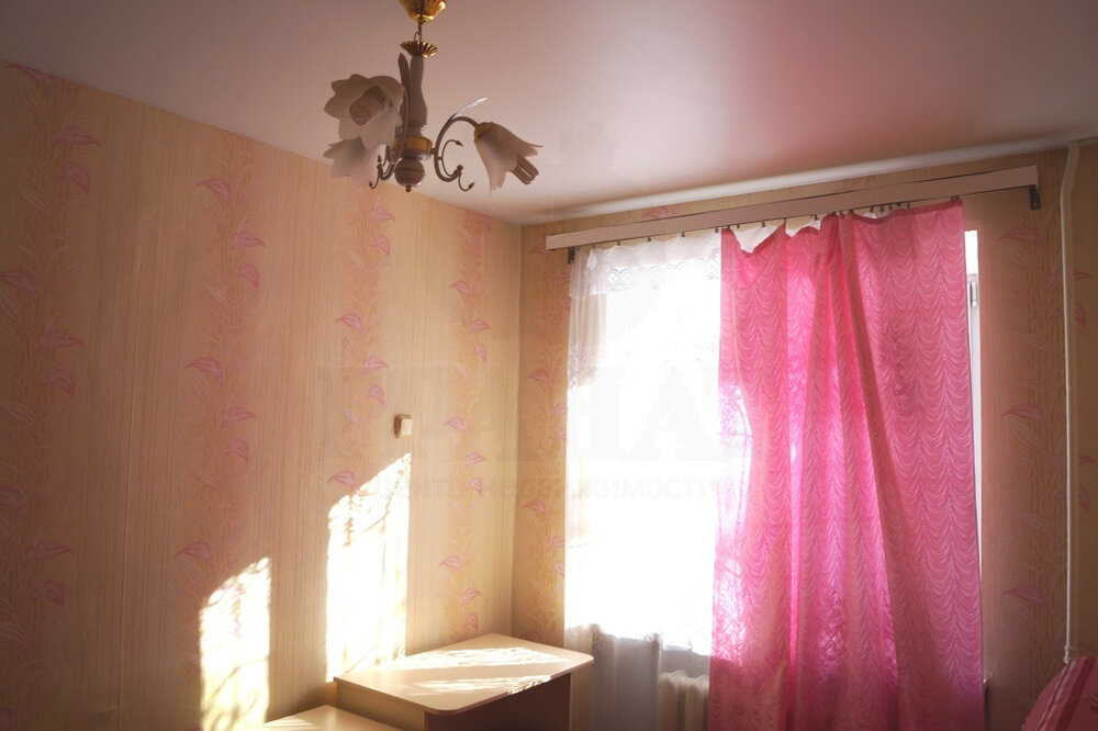 Екатеринбург, ул. Старых Большевиков, 84/2 (Эльмаш) - фото комнаты (1)