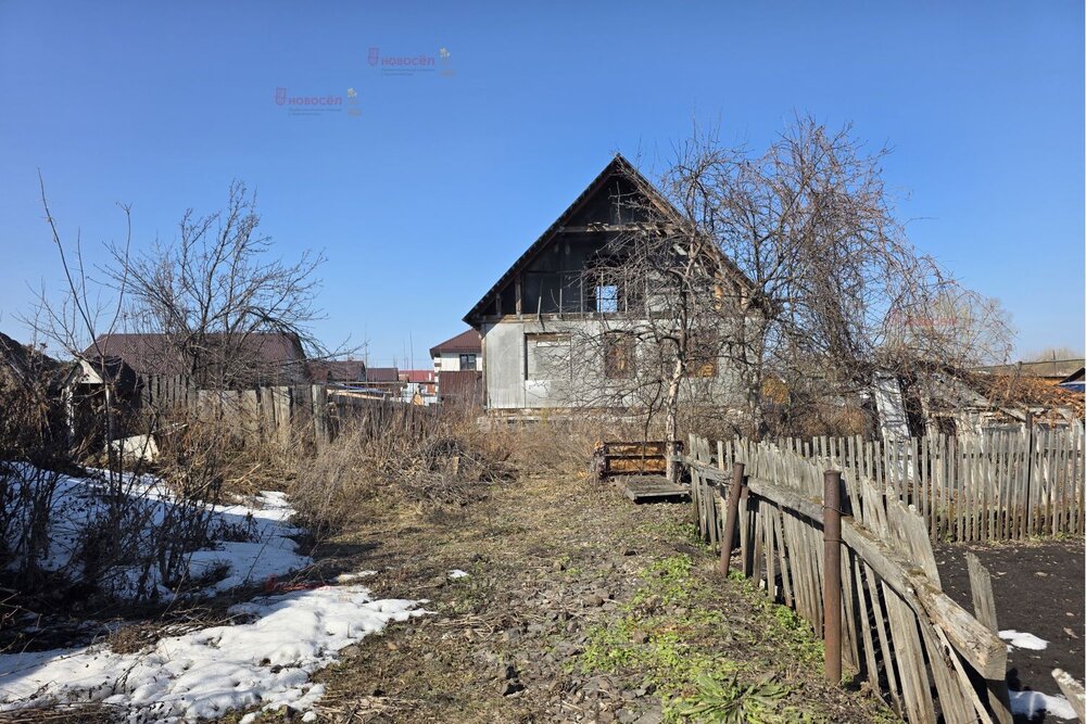 г. Арамиль, ул. Ленина, 17а (городской округ Арамильский) - фото коттеджа (3)