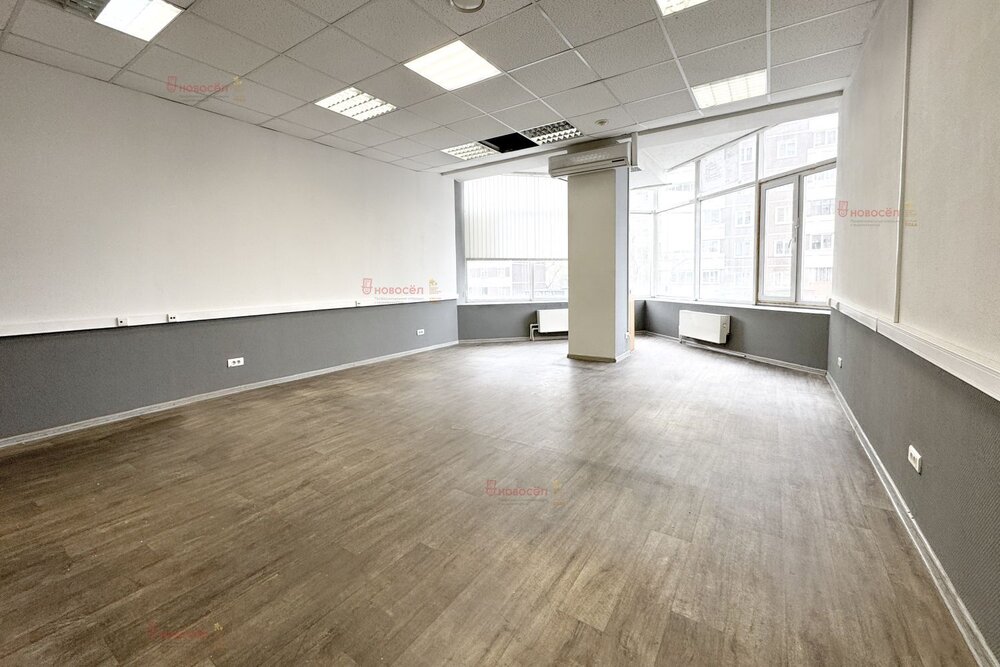 Екатеринбург, ул. Кузнечная, 81 (Центр) - фото офисного помещения (1)