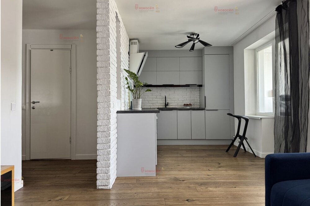 Екатеринбург, ул. Базовый, 50 (Автовокзал) - фото квартиры (6)