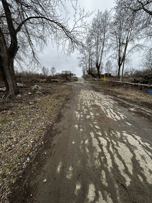 г. Кировград, ул. Сакко и Ванцетти, 28б (городской округ Кировградский) - фото земельного участка (1)