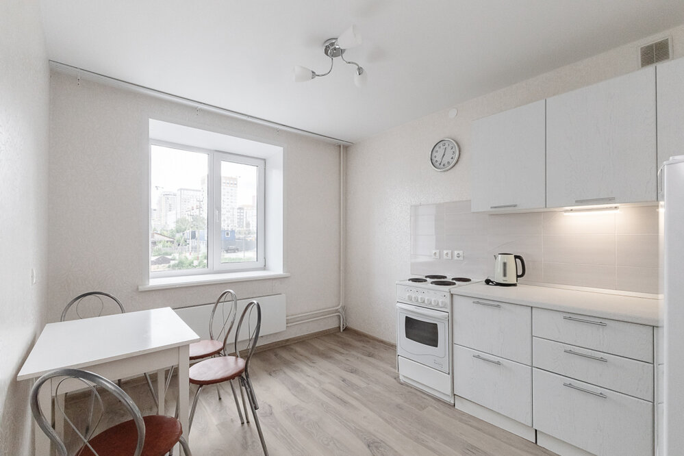 Екатеринбург, ул. Фурманова, 125 (Юго-Западный) - фото квартиры (1)