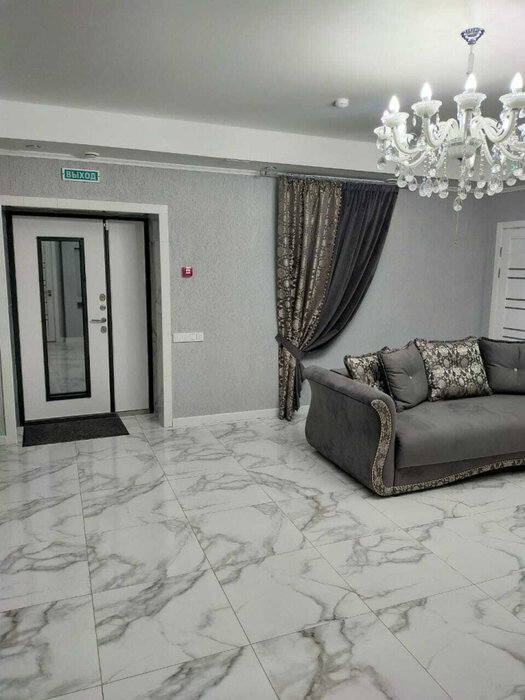 Екатеринбург, ул. 8 Марта, 61 (Центр) - фото торговой площади (1)