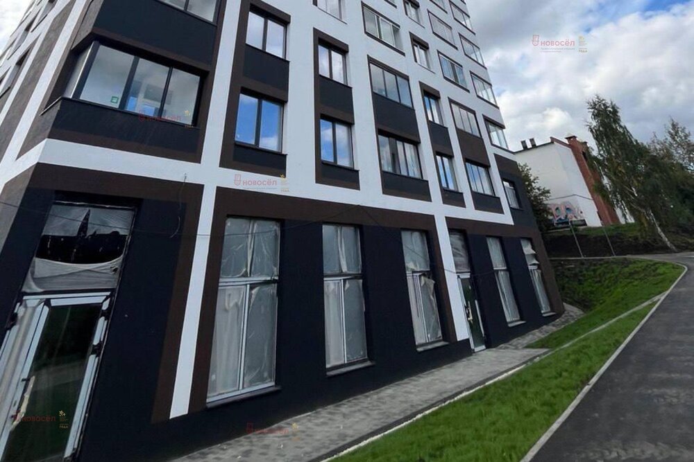 Екатеринбург, ул. Прониной, 43 - фото квартиры (2)