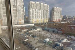 Екатеринбург, ул. Рассветная, 13 (ЖБИ) - фото квартиры