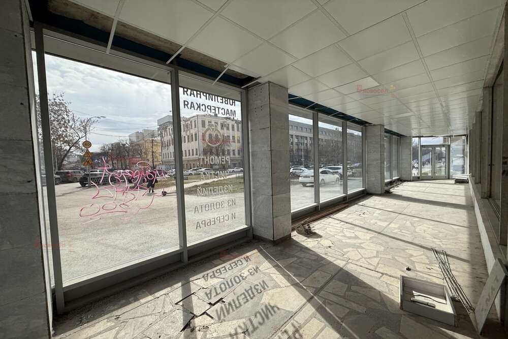 Екатеринбург, ул. Антона Валека, 12 (Центр) - фото офисного помещения (1)