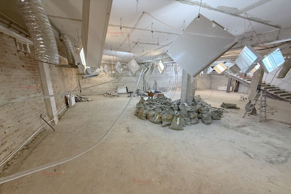 Екатеринбург, ул. Антона Валека, 12 (Центр) - фото офисного помещения (8)