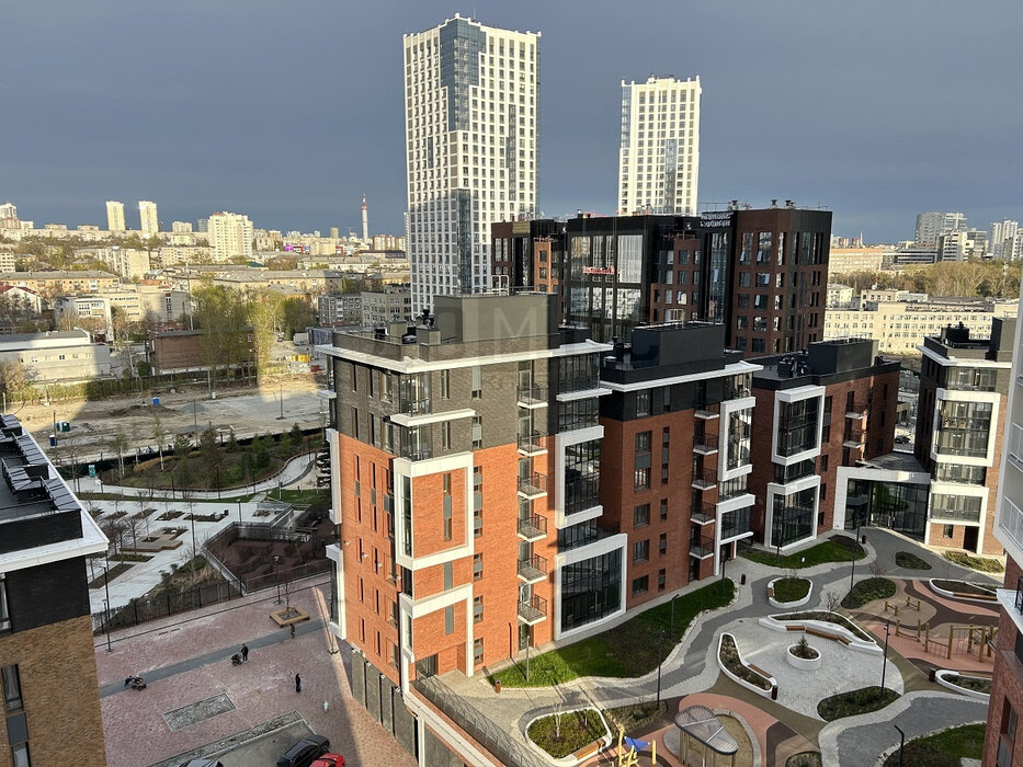 Екатеринбург, ул. Свердлова, 32Б (Центр) - фото квартиры (6)