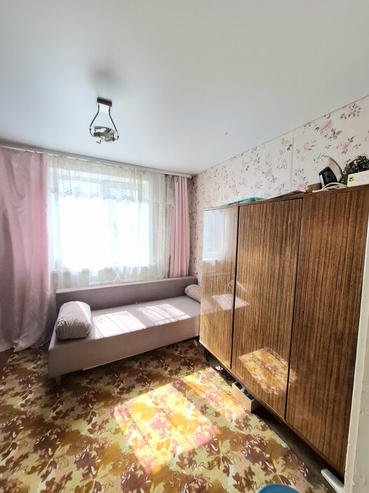 г. Первоуральск, ул. Пушкина, 30 (городской округ Первоуральск) - фото квартиры (4)