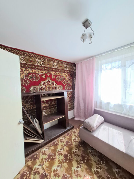 г. Первоуральск, ул. Пушкина, 30 (городской округ Первоуральск) - фото квартиры (5)