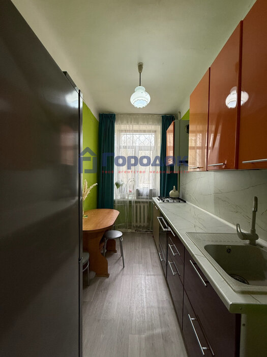 г. Каменск-Уральский, ул. Жуковского, 9 (городской округ Каменский) - фото квартиры (8)