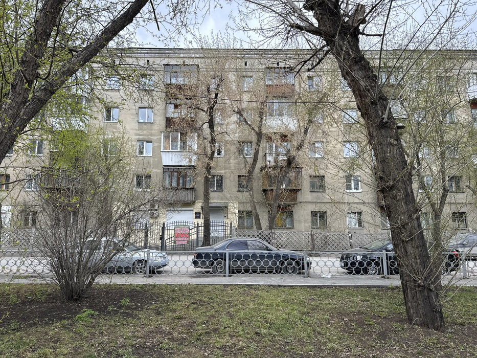 Екатеринбург, ул. Челюскинцев, 33 а (Вокзальный) - фото квартиры (1)