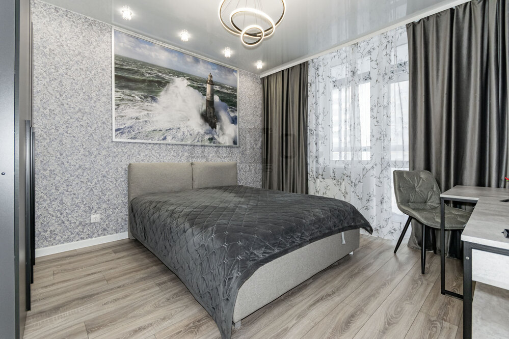 Екатеринбург, ул. Хрустальногорская, 93 (Широкая речка) - фото квартиры (1)