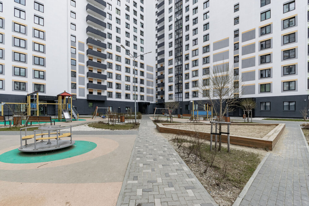 Екатеринбург, ул. Хрустальногорская, 93 (Широкая речка) - фото квартиры (5)