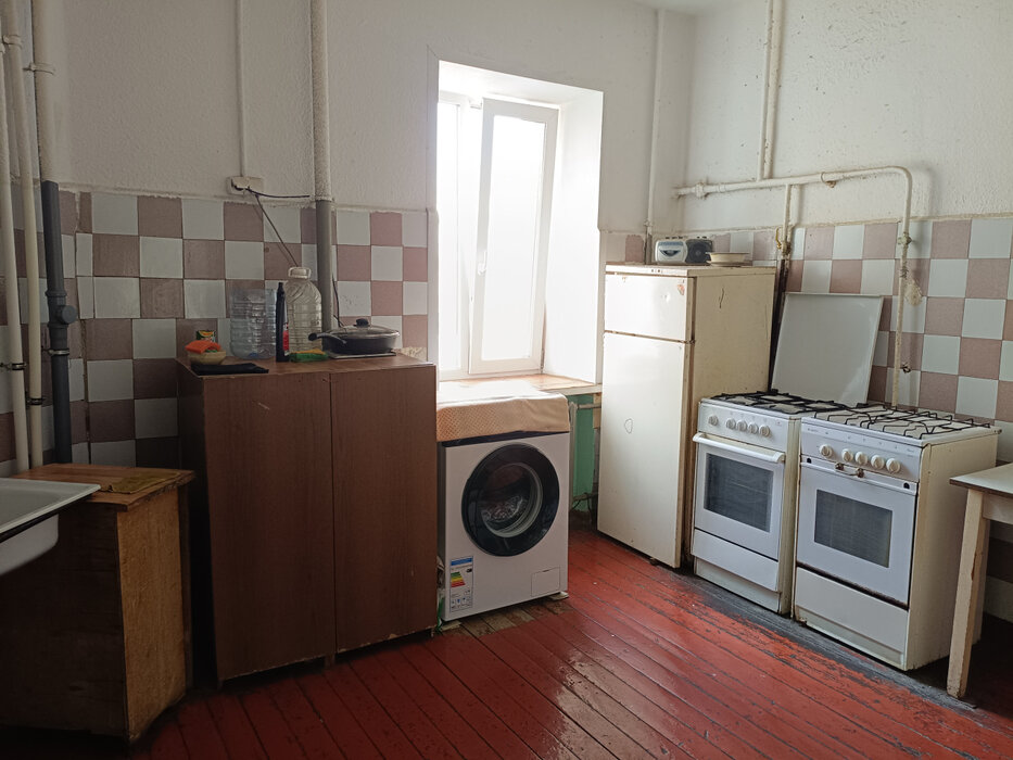 Екатеринбург, ул. Куйбышева, 112 а (Шарташский рынок) - фото комнаты (3)