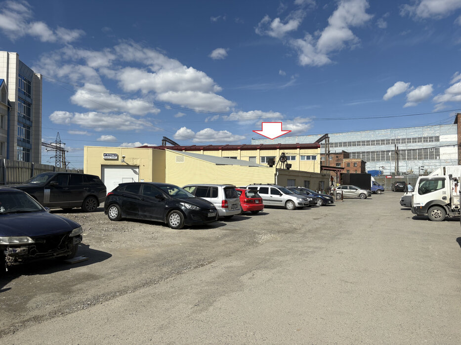 Екатеринбург, ул. Данилы Зверева, 31Е (Пионерский) - фото склада (2)