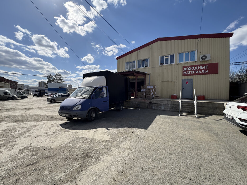 Екатеринбург, ул. Данилы Зверева, 31Е (Пионерский) - фото склада (5)
