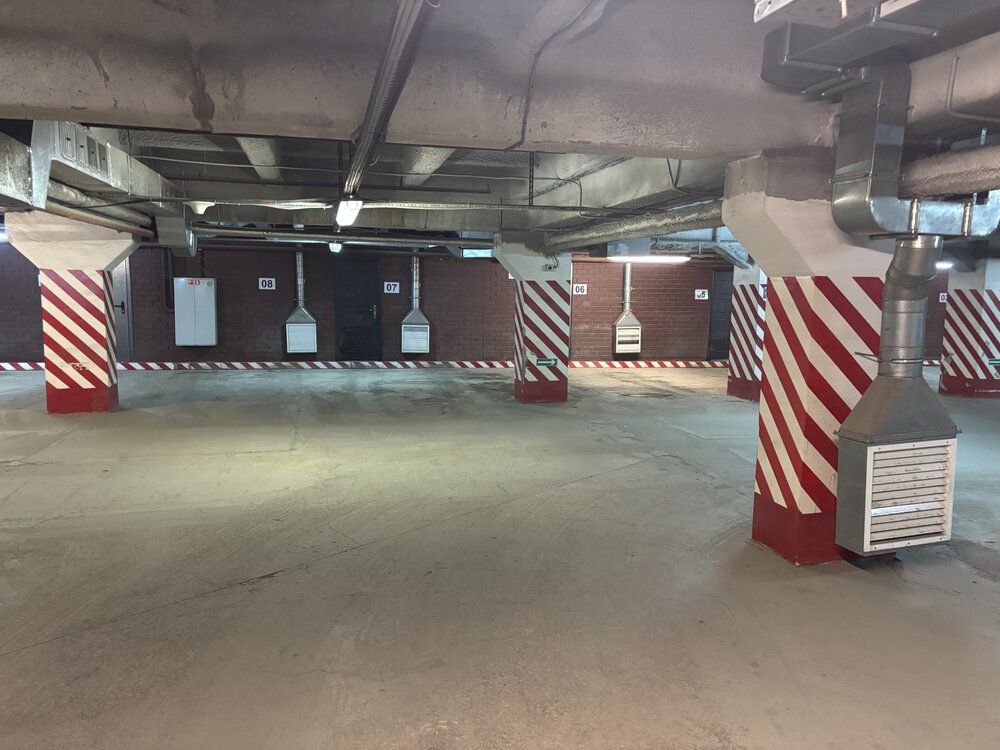 Екатеринбург, ул. Либкнехта , 22 (Центр) - фото гаража (3)