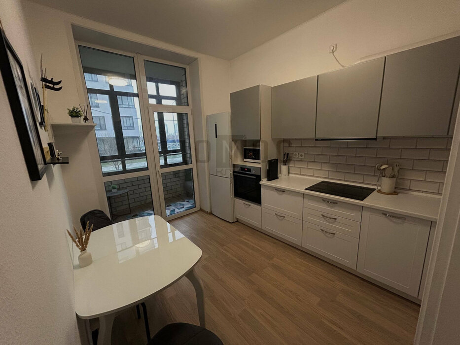 Екатеринбург, ул. Евгения Савкова, 1 (Широкая речка) - фото квартиры (2)