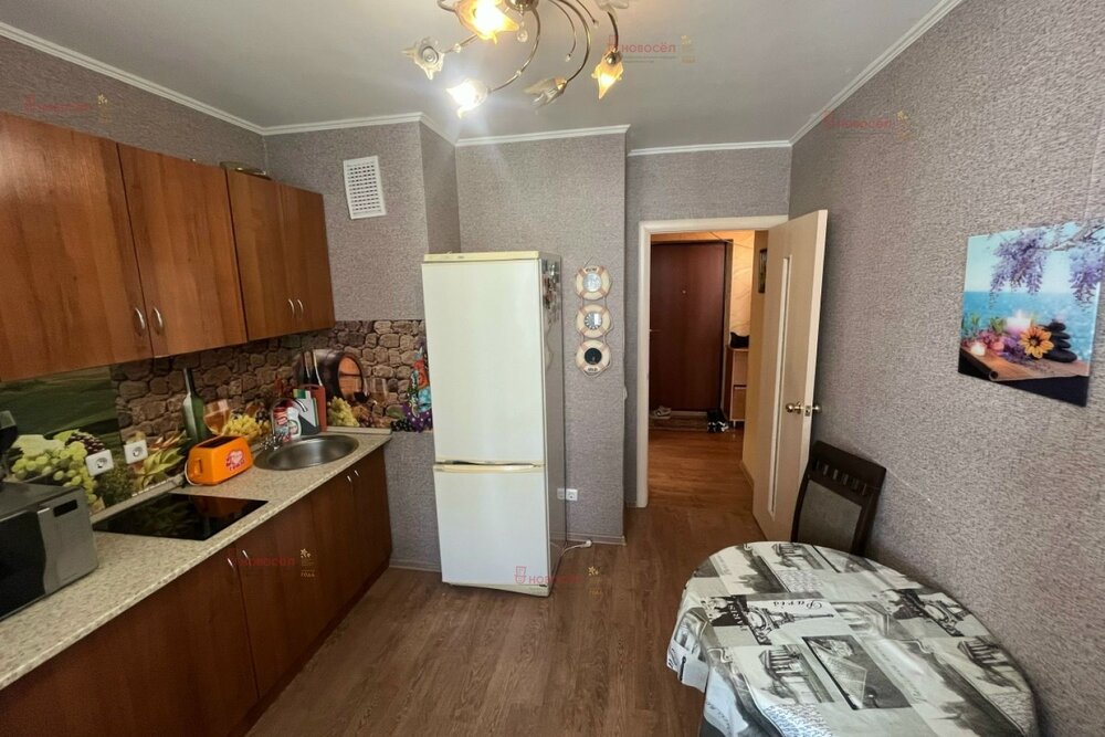 Екатеринбург, ул. Старых Большевиков, 3/в (Эльмаш) - фото квартиры (8)