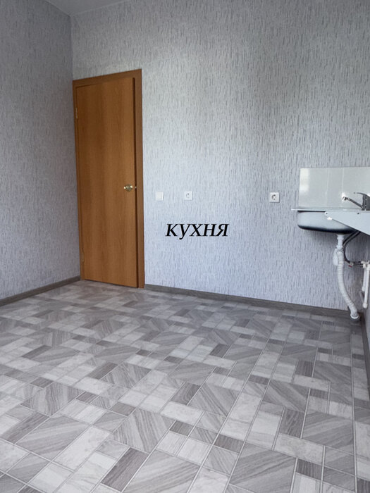 поселок городского типа Белоярский, ул. Отрадная, 16 корп.4 (городской округ Белоярский) - фото квартиры (6)