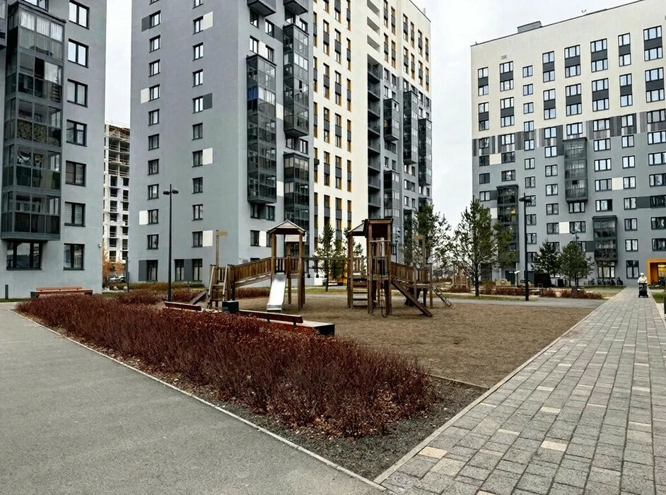 Екатеринбург, ул. Чемпионов, 15 (Солнечный) - фото квартиры (1)