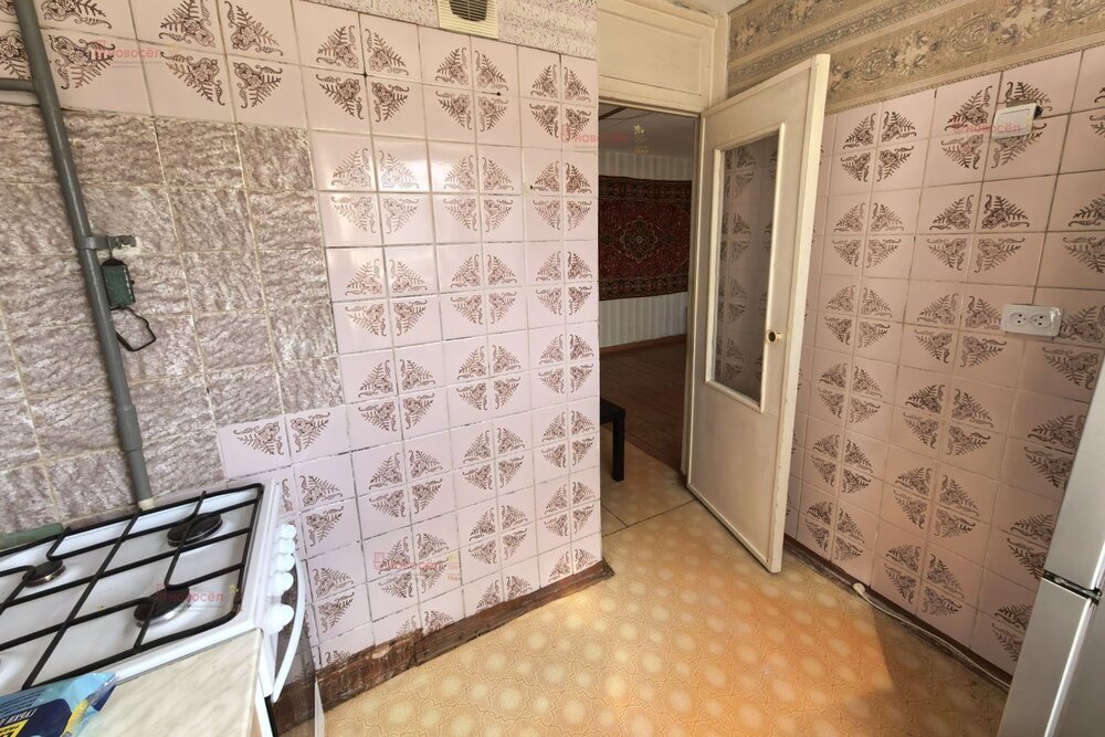 г. Первоуральск, ул. Ватутина, 66 (городской округ Первоуральск) - фото квартиры (10)