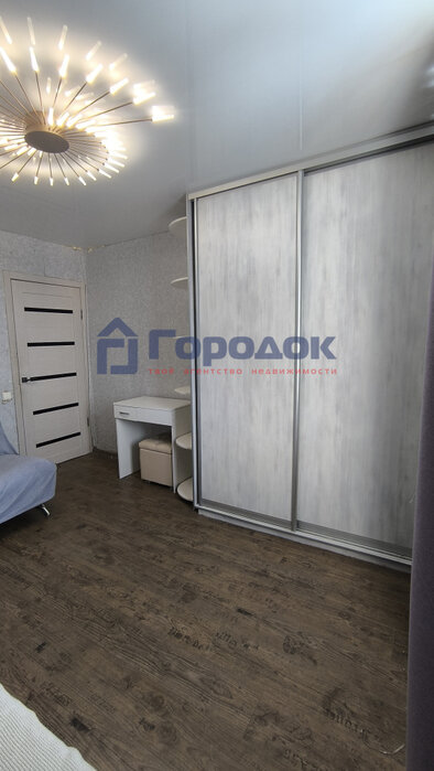 г. Каменск-Уральский, ул. 1-е Мая, 29 (городской округ Каменский) - фото квартиры (14)