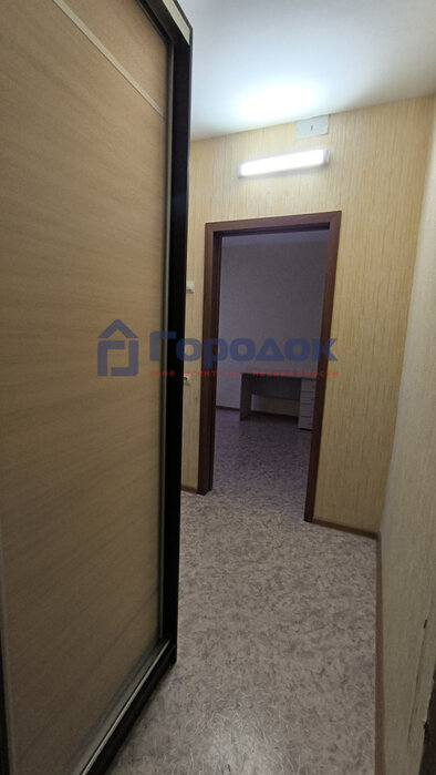 г. Каменск-Уральский, ул. Суворова, 20 (городской округ Каменский) - фото квартиры (11)