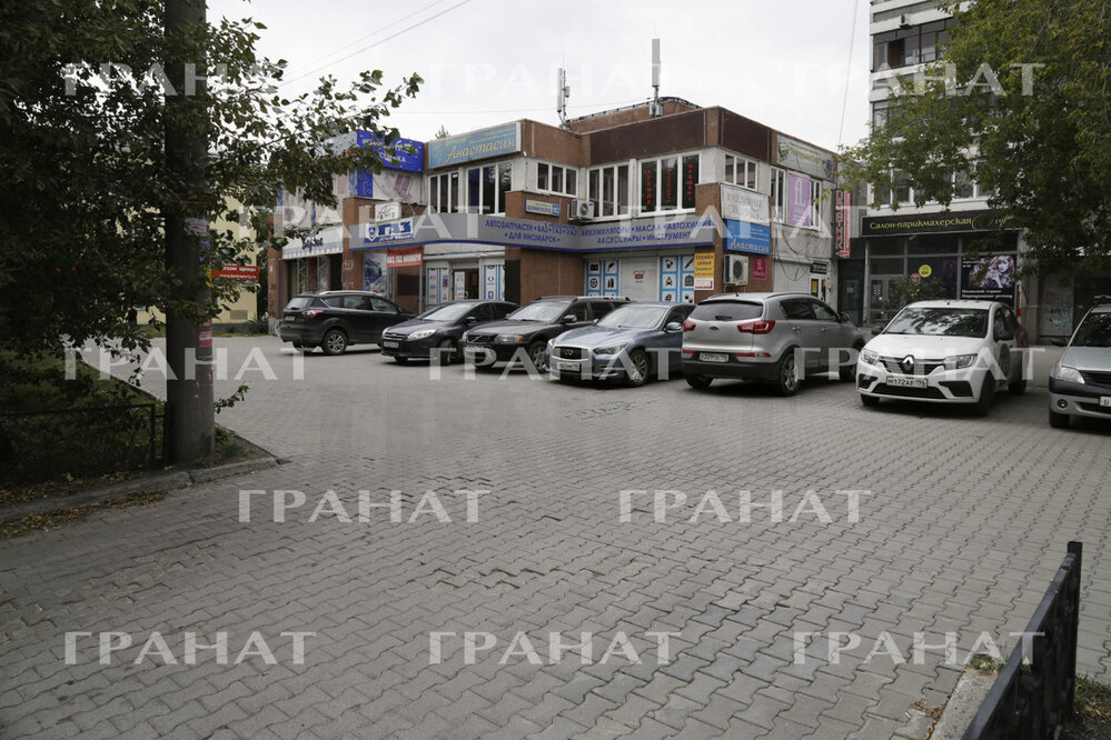 Екатеринбург, ул. Белинского, 182/А (Автовокзал) - фото офисного помещения (1)